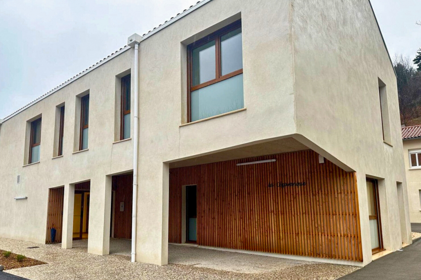 3f9a33eb-69b7-46c9-9c66-d0721b2f821b