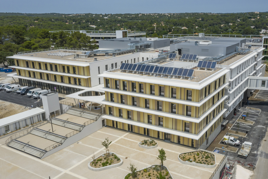 CHU-NIMES-cJulien-Thomazo